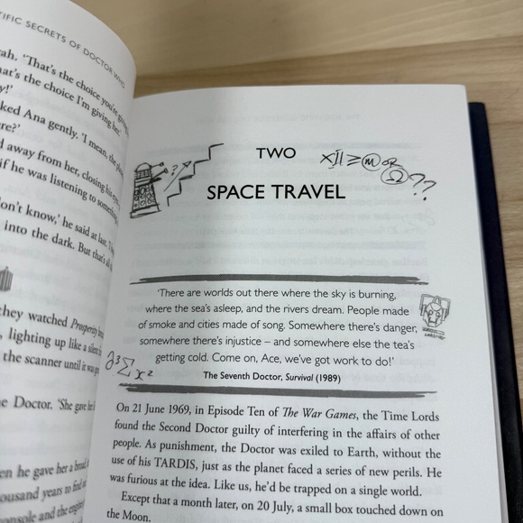 THE SCIENTIFIC SECRETS OF DOCTOR WHO in Hardcover - Picture 5 of 7